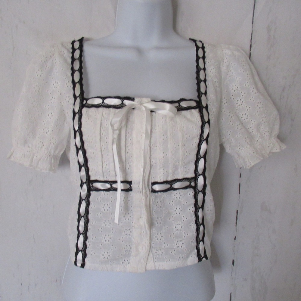 Thorn & Fable Top S White Eyelet Milkmaid Coquette Fairy Peasant Festival